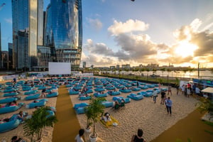 SUNSET-MOV_IN-BED-BARANGAROO